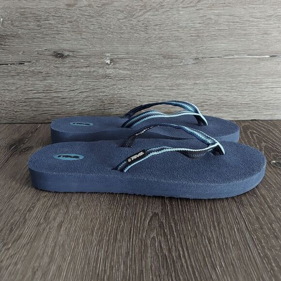 Teva Navy Sandal Size 8 - Picture 1 of 8